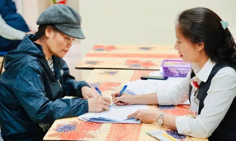 Bộ Nội vụ đề xuất hai phương án tăng lương hưu từ 1/7