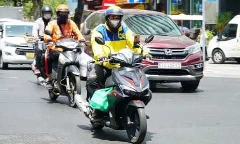 Miền Bắc mưa rải rác, miền Nam có nơi nắng nóng vượt 35°C