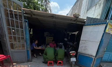 Cháy nhà ở TP.HCM, nghi do tự thiêu