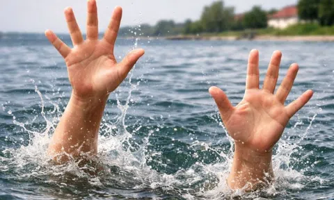 Học sinh lớp 6 đuối nước tử vong trên sông Hương