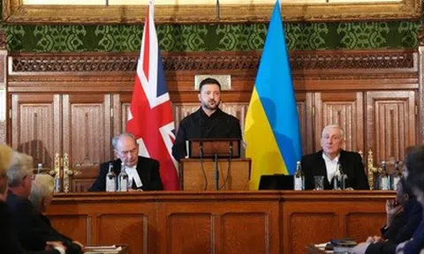 Hơn 200 chuyên gia quân sự Ukraine tới vùng Vịnh để đối phó UAV Iran