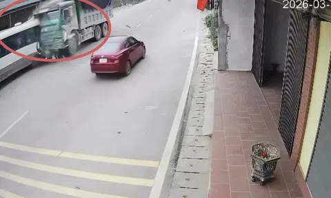 Xe ben tông ôtô đưa đón học sinh ở Thái Nguyên