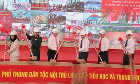 Phó Thủ tướng Hồ Quốc Dũng dự lễ động thổ trường nội trú liên cấp ở Đắk Lắk