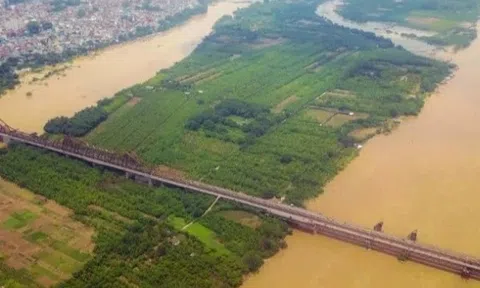 Bộ Chính trị ban hành nghị quyết về phát triển Thủ đô Hà Nội