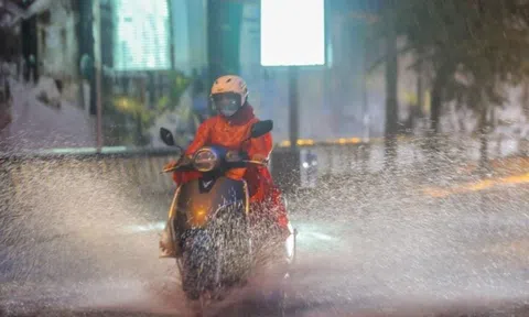 Đêm nay, vùng núi Bắc Bộ chuyển mưa dông