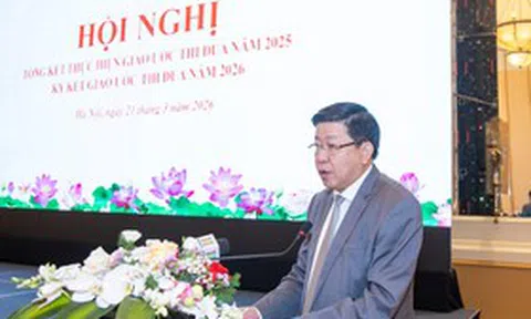 Khen thưởng phải đúng người, đúng việc, đúng thành tích, chống cào bằng