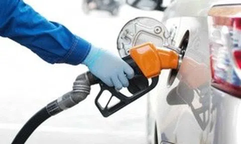 Giá dầu mazut tăng hơn 17.400 đồng/lít