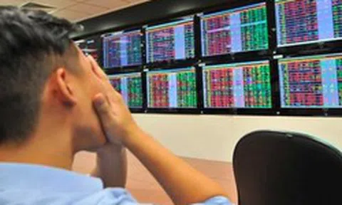 Góc nhìn chuyên gia: Chưa có tín hiệu tạo đáy cứng, VN-Index có thể "lùi" về vùng 1.570 - 1.580 điểm