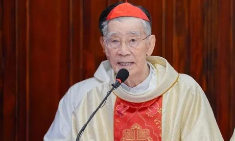Đức Hồng y Phạm Minh Mẫn qua đời