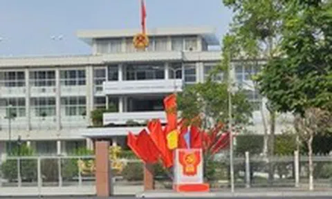 Chủ tịch Cần Thơ ra ‘tối hậu thư’ về bố trí kế toán