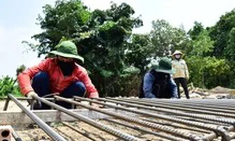 Người dân dự án Vành đai 2 TP.HCM tháo nhà, giao mặt bằng: Mong dự án nhanh đúng tiến độ