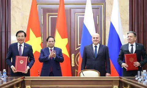 Việt Nam và Nga ký hiệp định về hợp tác xây dựng nhà máy điện hạt nhân