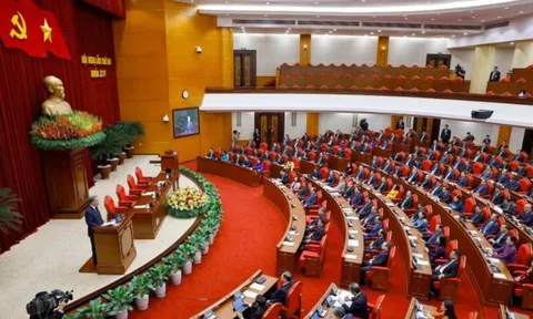 Thông cáo về ngày làm việc thứ ba và bế mạc Hội nghị TW 2 khóa XIV