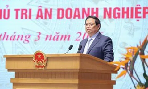 Thủ tướng họp thúc đẩy tăng trưởng 2 con số, tri ân doanh nghiệp