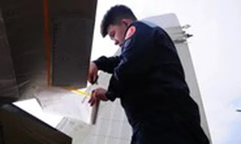 Chuyện chưa kể nhà máy sửa tiêm kích hiện đại Việt Nam - Kỳ 2: 'Trẻ hóa' máy bay tiêm kích