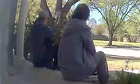 'Rực rỡ' nhất đời người đôi khi là lúc bác sĩ mỉm cười thông báo kết quả. Hãy yêu cuộc sống này!