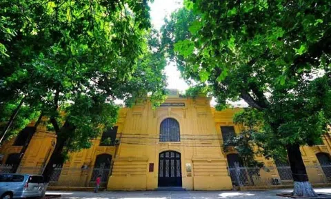 Hà Nội không di dời toàn bộ bệnh viện, trường học khỏi trung tâm