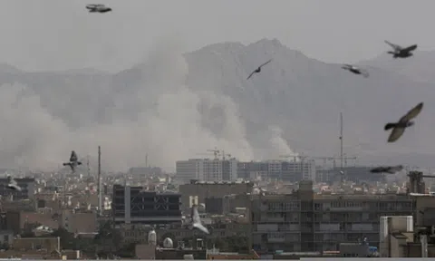 Internet Iran chỉ còn 1% lưu lượng