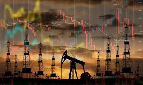 Giá xăng dầu hôm nay 18.3: Dầu thế giới bật tăng 3%, Brent vượt mốc 103 USD