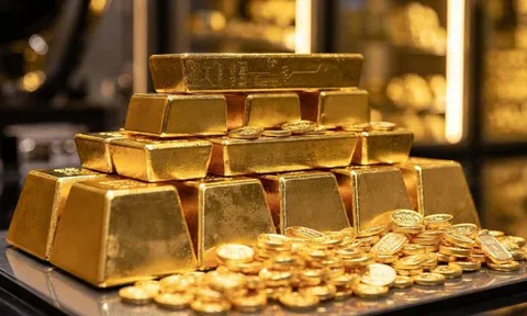 Giá vàng chiều nay (1/4): Giá vàng SJC và nhẫn giảm sâu, người mua lác đác, nhà vàng bán không giới hạn