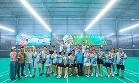 Giải Cầu lông chào mừng 25 năm Tạp chí Đời sống và Pháp luật ra số báo đầu tiên