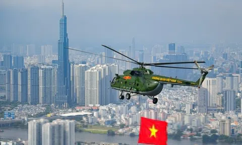 TP.HCM tăng trưởng 8,27% quý I, mạnh nhất 5 năm