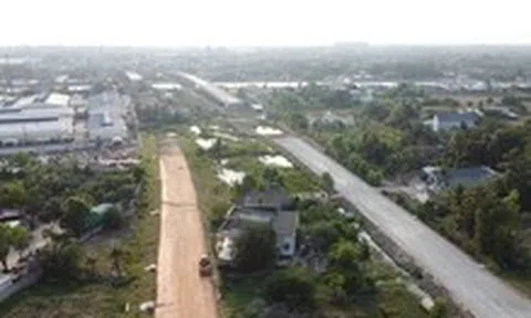 Đường huyết mạch qua Bến Lức làm 3 năm còn vướng mặt bằng, Tây Ninh yêu cầu làm sạch trong tháng 4
