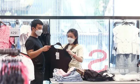 Vì sao lương tăng nhưng người dân chưa thấy đời sống được cải thiện?