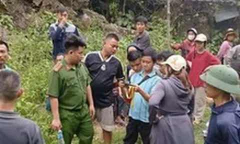 Dùng flycam tìm người đàn ông mất tích trong rừng