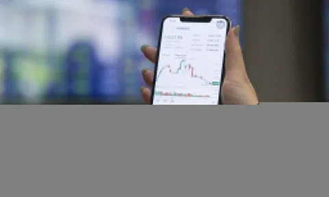 Mất mốc 1.700 điểm, VN-Index có tiếp tục rơi?