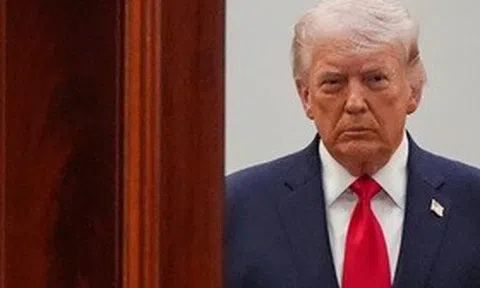 Khi hạn chót cận kề, Tổng thống Trump gửi thông điệp cứng rắn cho Iran