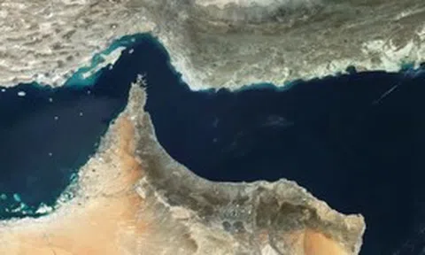 Giá dầu giảm trong bối cảnh đang thảo luận về thỏa thuận ngừng bắn giữa Mỹ và Iran