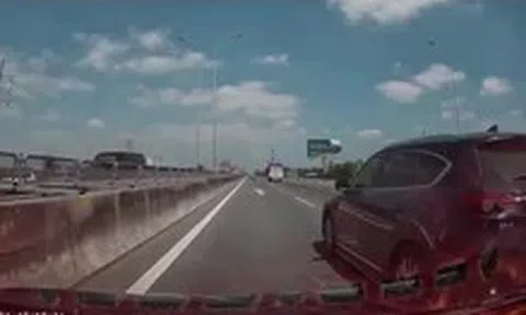 Chuyển làn ẩu trên cao tốc TP.HCM - Long Thành - Dầu Giây, tài xế bị phạt 5 triệu đồng