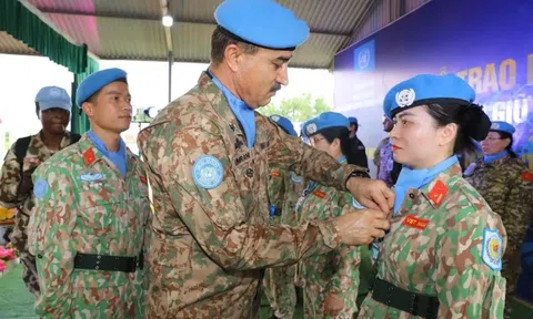 Quân đội tuyển nhân sự chất lượng cao làm việc ở Trụ sở Liên Hợp Quốc