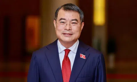 Thủ tướng Lê Minh Hưng làm Chủ tịch Hội đồng Thi đua - Khen thưởng TW