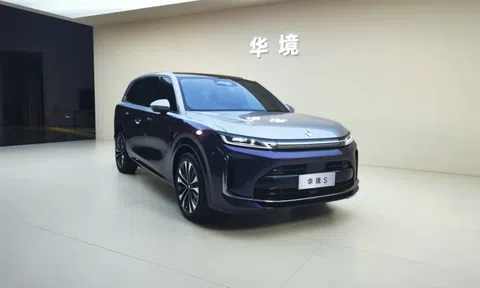 Huawei có xe hybrid mới