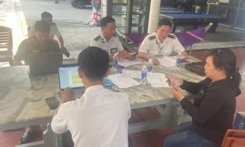 Điểm tập kết heo ở TP.HCM bị kiểm tra