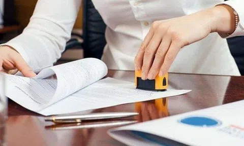 Đề xuất giao Chủ tịch UBND tỉnh bổ nhiệm công chứng viên