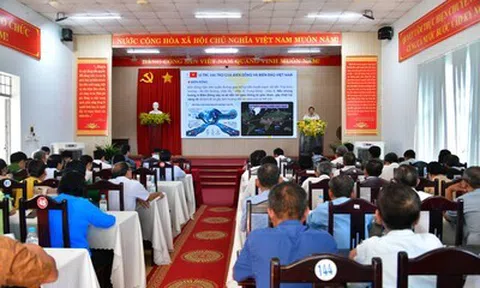 Trung tâm Huấn luyện Vùng 2 Hải quân tuyên truyền biển, đảo, thu hút nguồn nhân lực