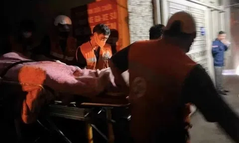 Lời xin lỗi muộn trong vụ cháy khiến 15 người tử vong