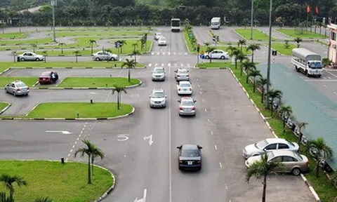 Từ ngày 1/7 được sử dụng ô tô điện để sát hạch lái xe