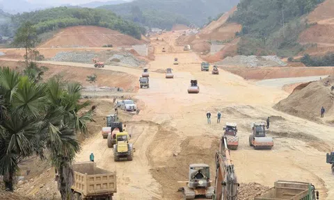 Tập trung tháo gỡ điểm nghẽn, thúc đẩy tăng trưởng trong quý II/2026