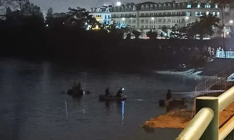 Hai thanh niên mất tích ở hồ điều hòa đường Tam Trinh