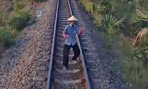Người phụ nữ tử vong giữa đường ray tàu hỏa