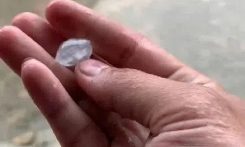 Xã miền núi ở Đà Nẵng xuất hiện mưa đá kéo dài hơn 10 phút