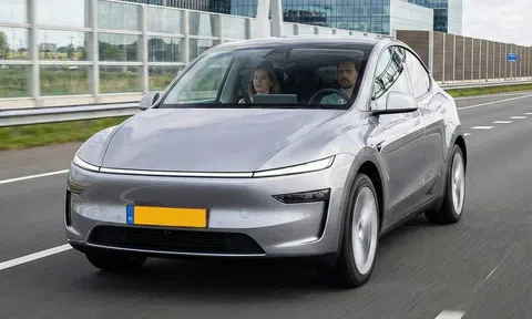 Tesla được 'bật đèn xanh' chức năng tự lái tại Hà Lan