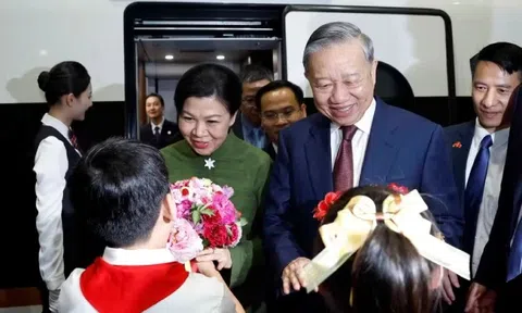 Tổng Bí thư, Chủ tịch nước Tô Lâm và Phu nhân thăm thành phố Nam Ninh