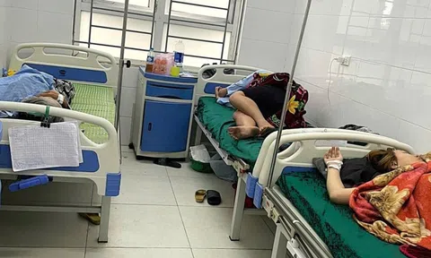 Thông báo khẩn tới người từng ăn bánh mì tại quán Sơn Quỳnh