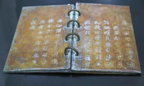 34 bản cổ thư quý hiếm của triều Nguyễn