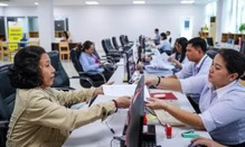 Thủ tướng yêu cầu bộ trưởng, chủ tịch tỉnh chỉ đạo tổng rà soát văn bản pháp luật